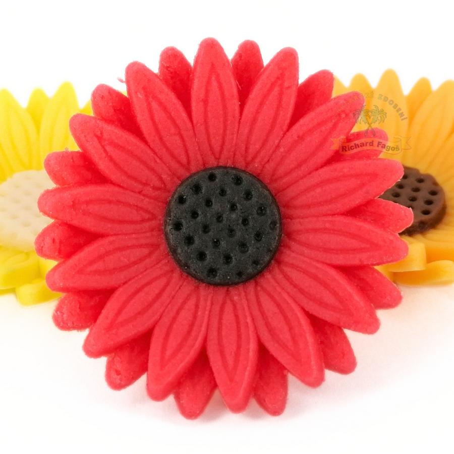 Modelované květy gerbera červená s černým středem