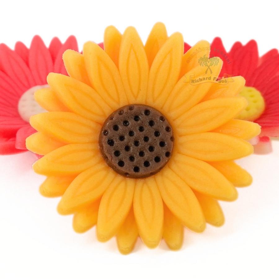 Modelované květy gerbera oranžová slunečnice